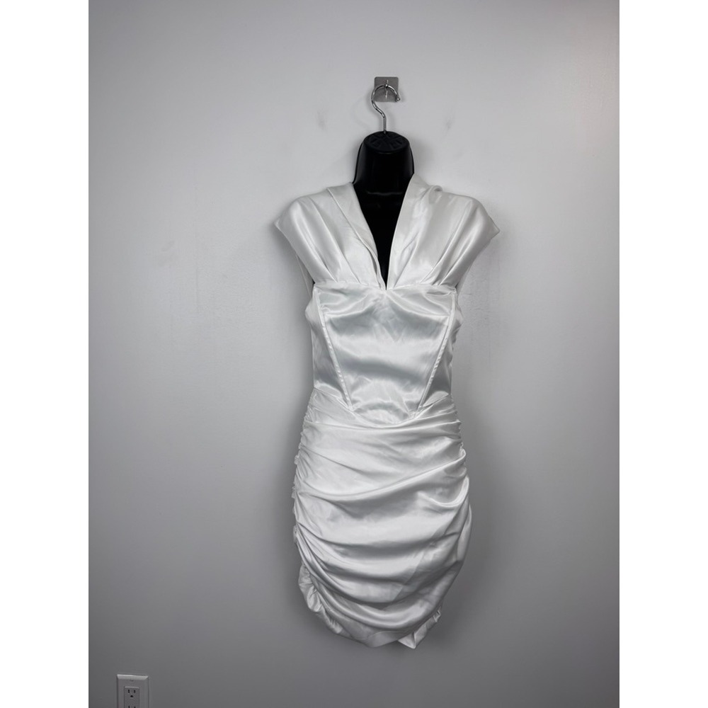 Leau Divine Satin Ruched Corset White Mini Dress Sleeveless V-Neck Size Small
